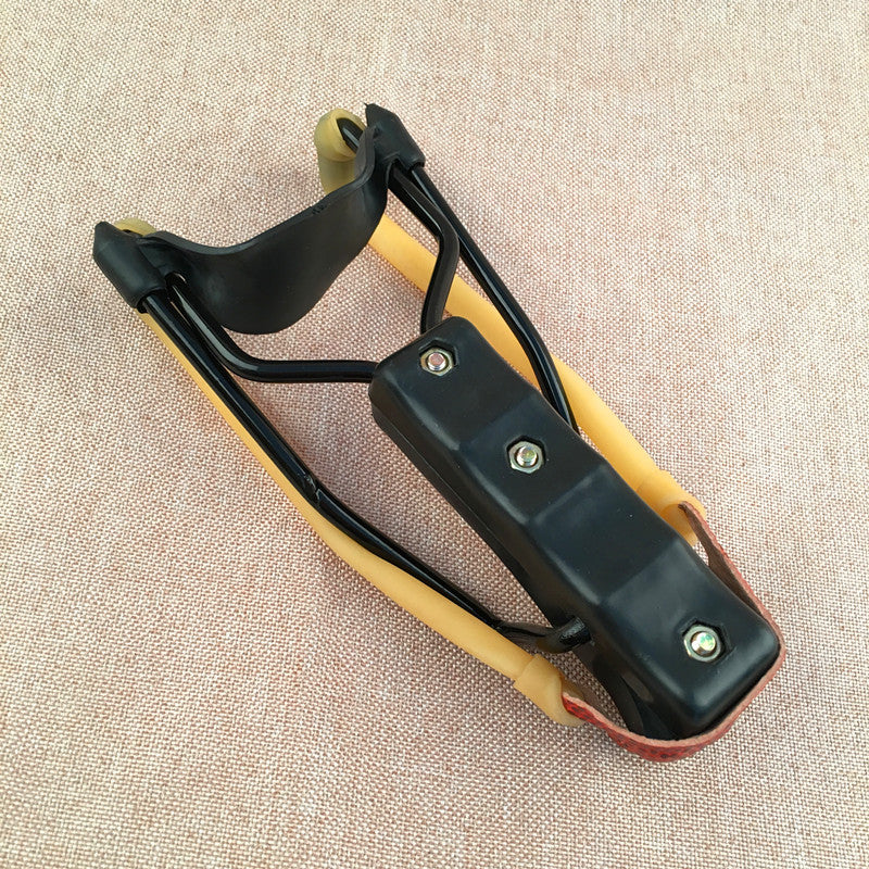 Professional slingshot with wrist support